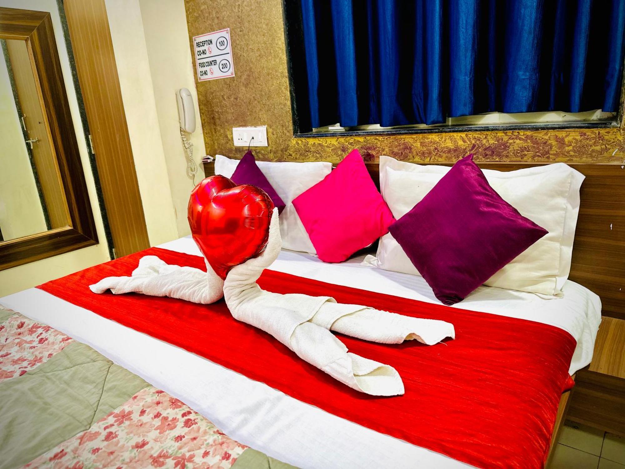 Hotel Sawai Executive Jadhavwadi Exterior photo
